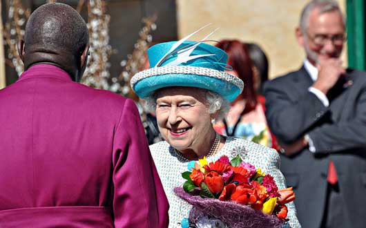 York welcomes the Queen – a gallery of memories