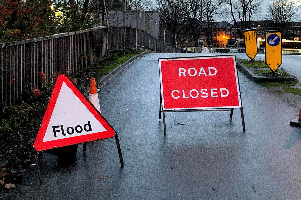 These flood warnings and road closures remain in York and North Yorkshire 