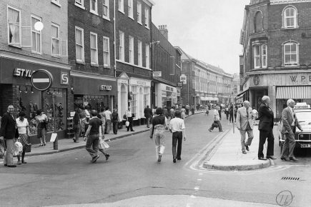 New shopping arcade planned for York city centre – inside a large empty ...