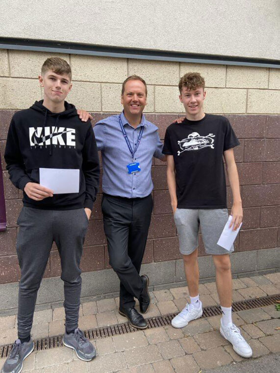 Live: A level results in York and North Yorkshire | YorkMix