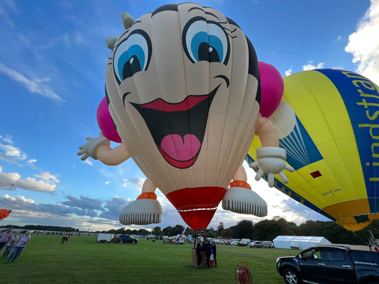 Watch Spectacular fireworks bring fabulous Yorkshire Balloon Fiesta to