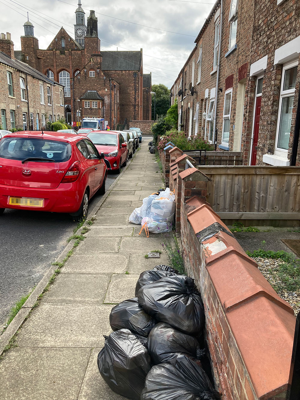 https://yorkmix.com/wp-content/uploads/2023/07/dale-street-york-bin-bags-4.jpg