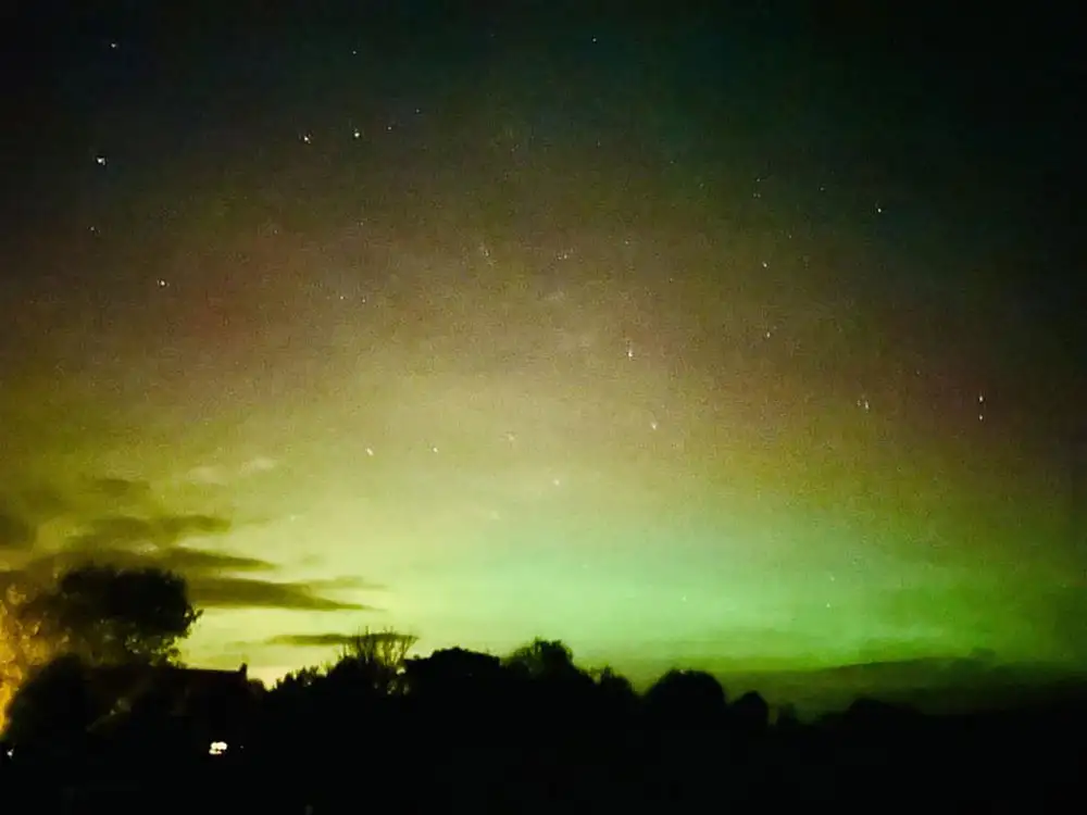 Stunning! Northern Lights illuminate the skies over York | YorkMix