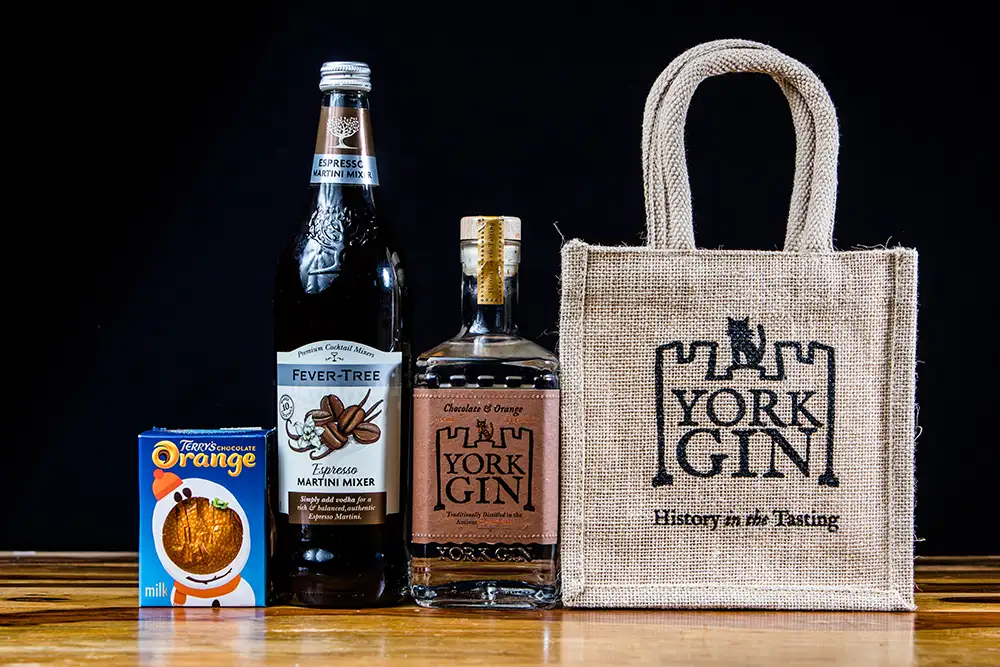 York Gin makes festive cocktails simple with 'Easy Martini' gift sets