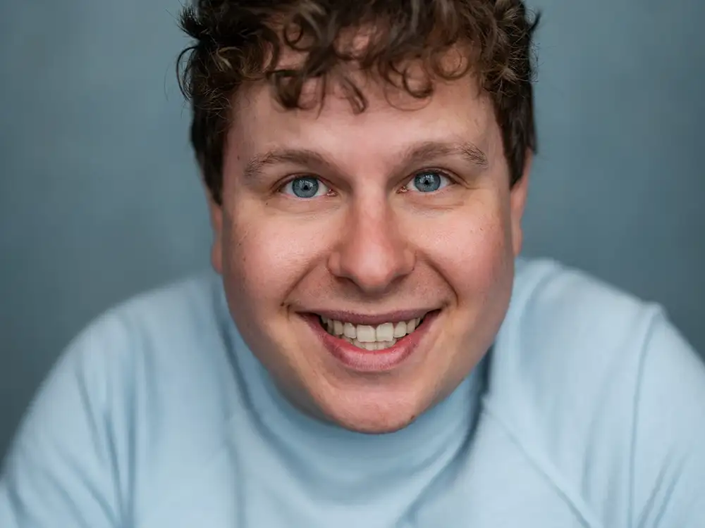Actor and comedy star announced for York pantomime
