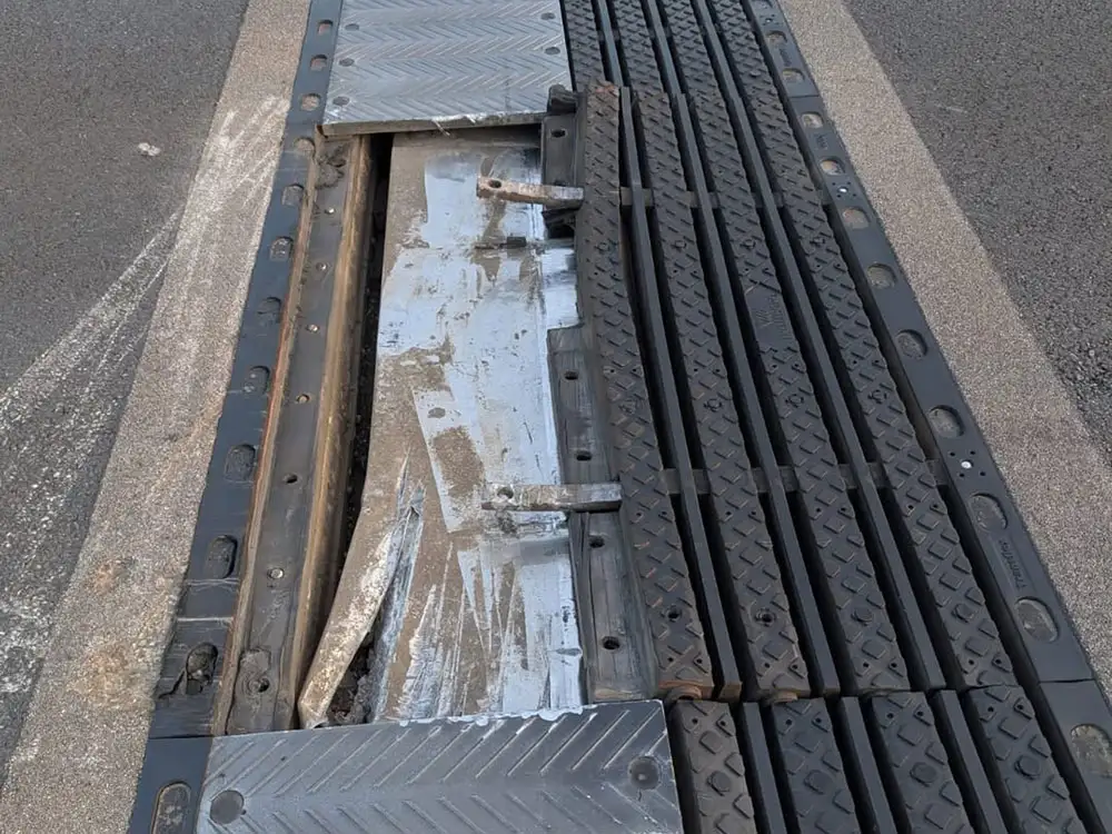 Two lanes closed on motorway due to bridge repairs