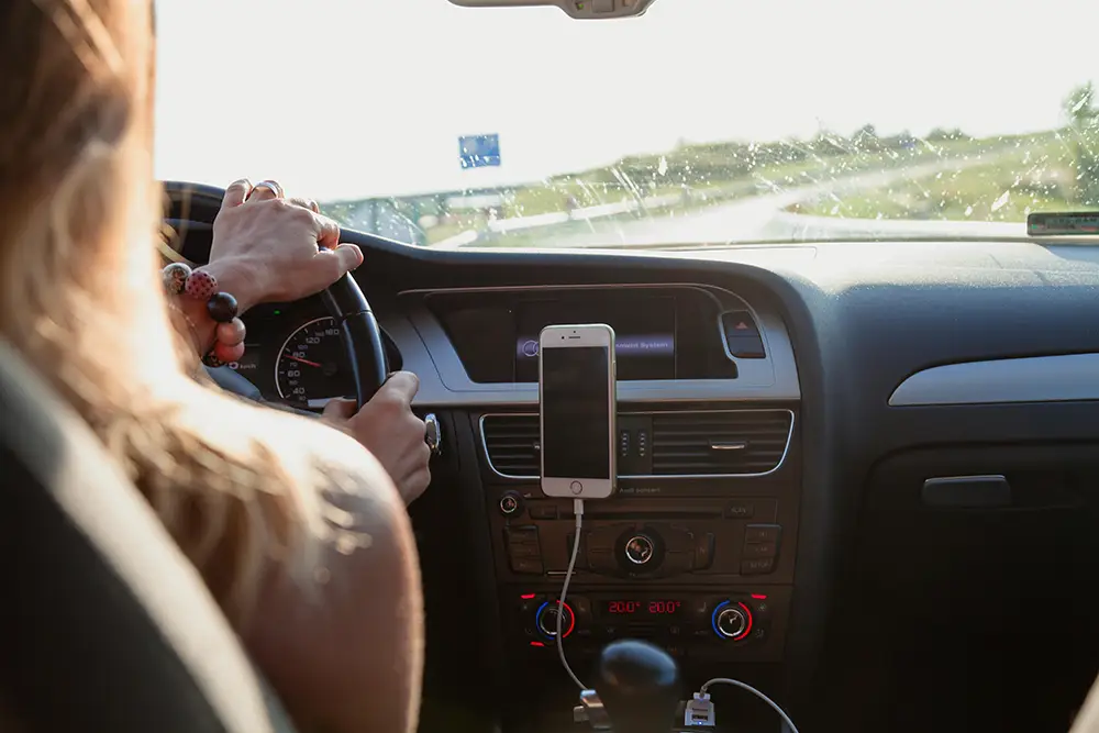 How to choose the right windshield wipers for your car in York, considering the weather