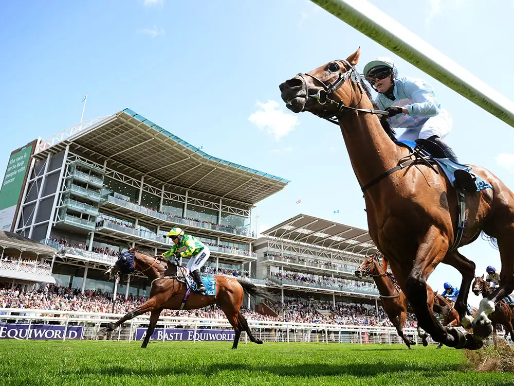 Magnificent Macmillan Charity Raceday raises another £400,000