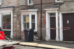 Updated: Car crashes into shop building in Tadcaster